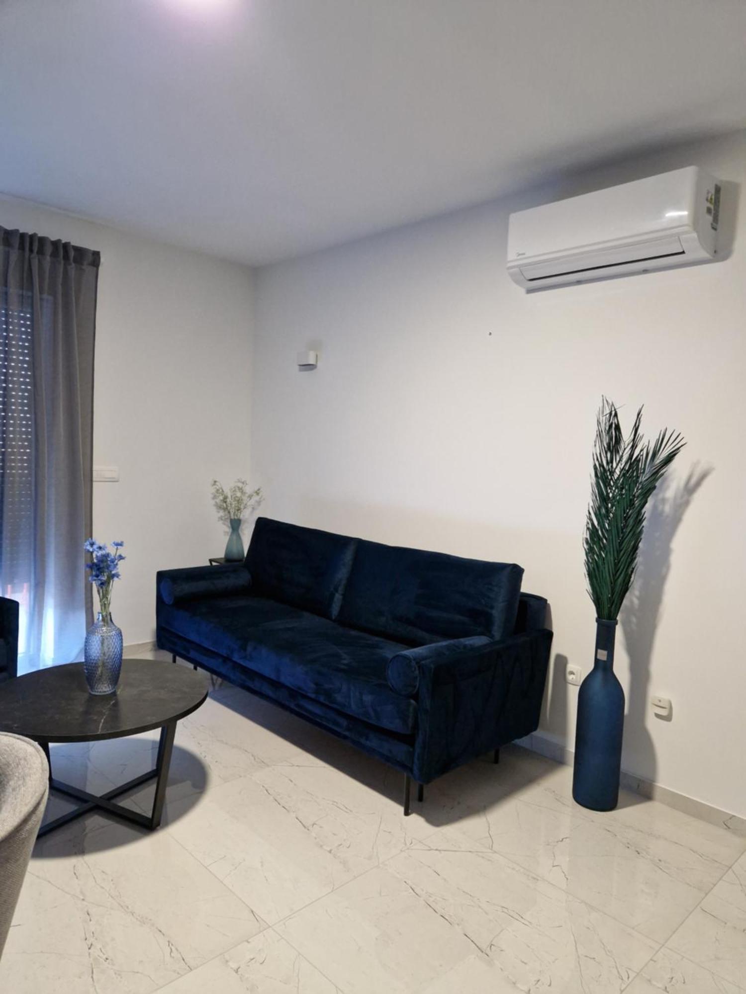 Deluxe Apartment Mila Nin Exterior foto